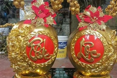 Trái cây độc lạ 'trình làng' dịp Tết