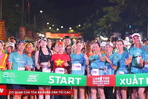Hơn 9000 VĐV tranh tài tại giải Marathon Quốc tế Di sản Cần Thơ