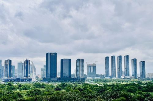 Thị trường BĐS TP Hồ Chí Minh - Bài 1: Vướng mắc pháp lý, nguồn cung hụt hơi