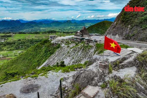 Ảnh 360 độ: Kỳ thú đèo Thung Khe