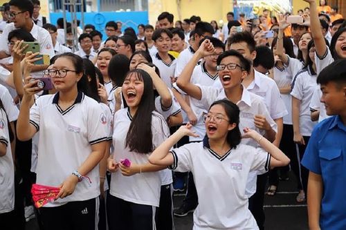 Bản tin 22/12: Thêm nhiều trường đại học phía Bắc chốt lịch nghỉ Tết 2025