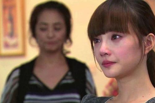 Bị thách cưới căn chung cư, mẹ chồng tương lai 'gật đầu nhẹ', nhưng ngày mang sổ đỏ tới, bất ngờ cú chốt gây sốc!