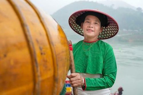 Bản người Thái ở miền Tây Thanh Hóa thoát nghèo nhờ du lịch cộng đồng