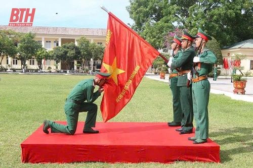 Xứng đáng là chỗ dựa vững chắc của đảng bộ, chính quyền và Nhân dân