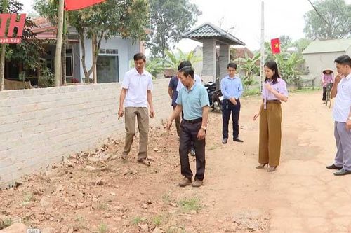 Cầu nối đưa nghị quyết vào cuộc sống