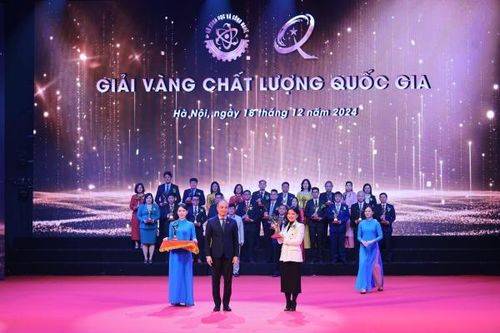 Nestlé Việt Nam đón nhận 'Giải vàng chất lượng quốc gia' lần thứ 2