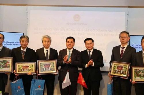 Trường Đại học Điện lực đề xuất phối hợp với Nhật Bản để phát triển nguồn nhân lực điện hạt nhân