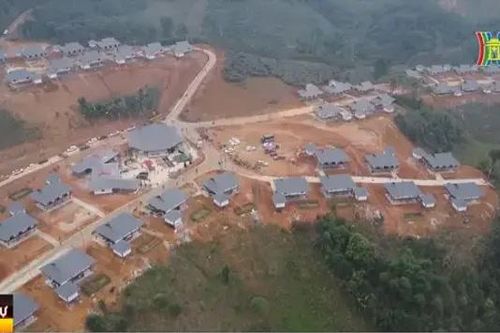 Xuân đến sớm trên các bản làng tái định cư sau lũ