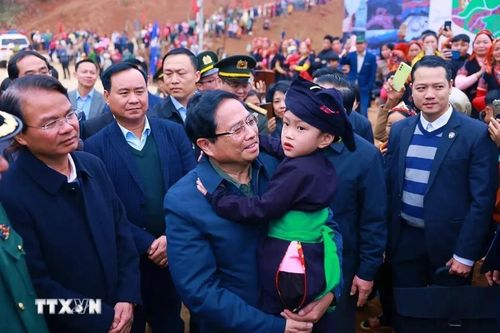 Thủ tướng Phạm Minh Chính dự Lễ khánh thành khu dân cư Làng Nủ mới
