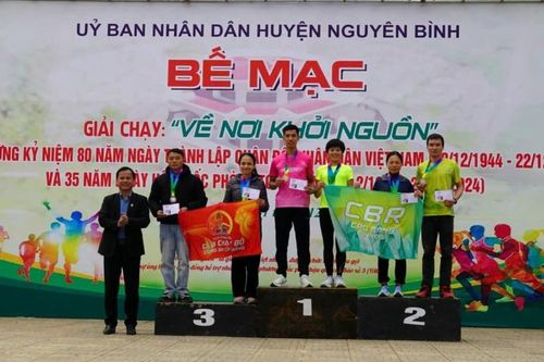 168 vận động viên tham gia Giải chạy 'Về nơi khởi nguồn' tại huyện Nguyên Bình