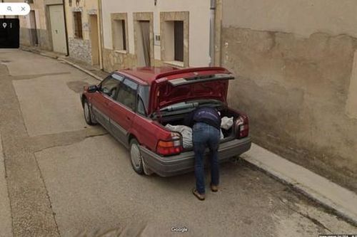 Những chiến công hiếm hoi của 'Thám tử Google Street View'