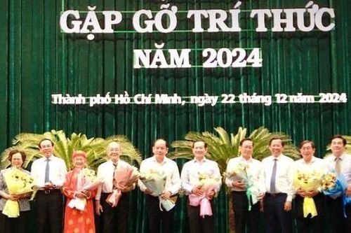 Thay đổi tư duy, tôn trọng khác biệt khi sử dụng người tài