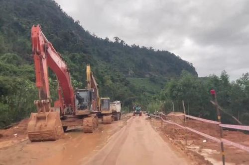 Diễn biến thời tiết bất thường, Đèo Khánh Lê chỉ cho xe lưu thông ban ngày