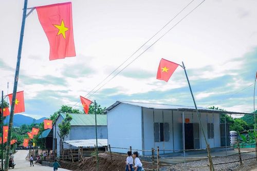 Những ngôi nhà thắm nghĩa tình