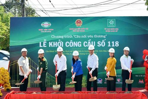 Nhựa Tiền Phong khởi công Cầu nối yêu thương số 118 tại Hậu Giang