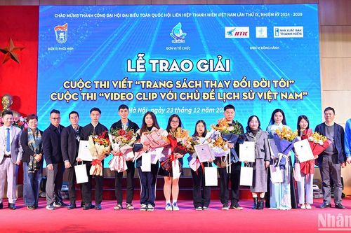 Nhiều tác phẩm về tinh thần cách mạng tuổi trẻ giành giải cuộc thi 'Trang sách thay đổi đời tôi'