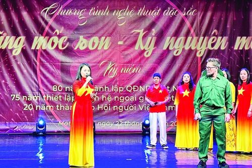 Chương trình nghệ thuật 'Những mốc son - Kỷ nguyên mới' tại Moscow (Nga)