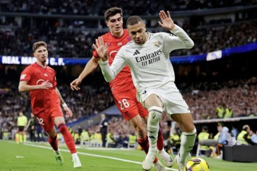 Mbappe chói sáng, Real Madrid đánh bại Sevilla ở vòng 18 La Liga