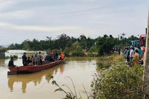 Đắk Lắk: Bàng hoàng vụ hai mẹ con ôm nhau nhảy cầu
