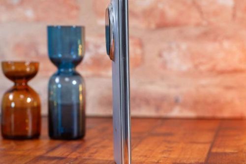 Huawei Mate X6: Một bước tiến mới trong dòng điện thoại gập
