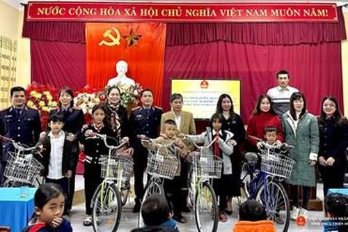 VKSND huyện A Lưới tuyên truyền pháp luật tại các trường học