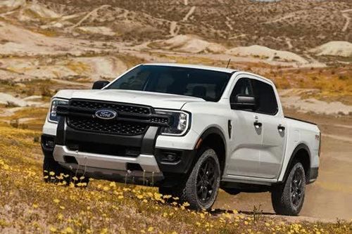 Top 10 xe bán tải đáng mua nhất năm 2024: Ford Ranger góp mặt