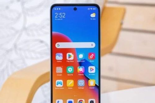 Cầm dưới 3 triệu rinh ngay Redmi 12 thiết kế camera chéo xịn như iPhone, màn hình lớn thoải mái xem phim, lướt web