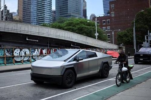 Siêu bán tải điện của Tesla bị triệu hồi lần thứ 7