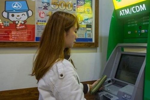 44 triệu 'bốc hơi' tại ATM, hành động của người đàn ông gây tranh cãi