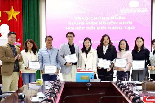 Ra mắt mạng lưới cố vấn khởi nghiệp tỉnh Sơn La