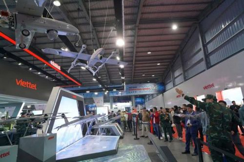 Triển lãm Quốc phòng quốc tế Việt Nam 2024 trong mắt bạn bè quốc tế
