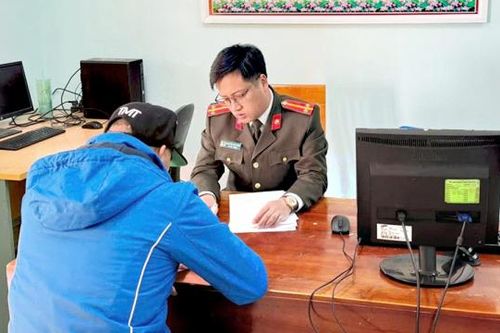 Nói xấu CSGT trên mạng, nam thanh niên bị phạt 5 triệu đồng