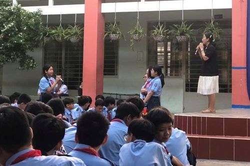 Trường THCS Quang Trung tư vấn chăm sóc sức khỏe sinh sản vị thành niên cho học sinh