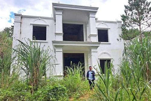Yêu cầu tháo dỡ công trình vi phạm đối với 151 lô biệt thự ở Măng Đen