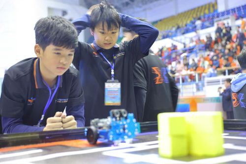 Hé lộ các nhà vô địch nhí cuộc thi STEM, AI và Robotics quốc gia 2024
