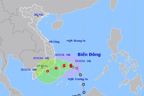 Chuyên gia: Bão số 10 ít có khả năng ảnh hưởng trực tiếp đến đất liền nước ta