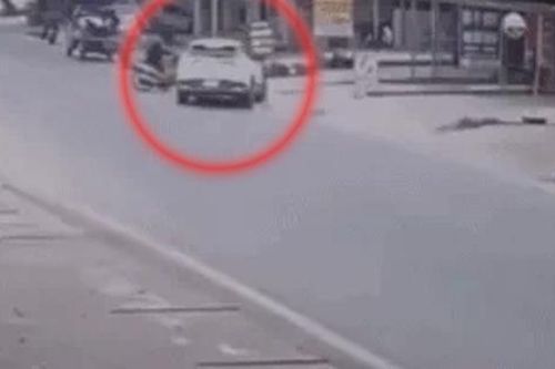 Thông tin mới nhất vụ xe ô tô lao vào nhà tông tử vong bé 17 tháng tuổi
