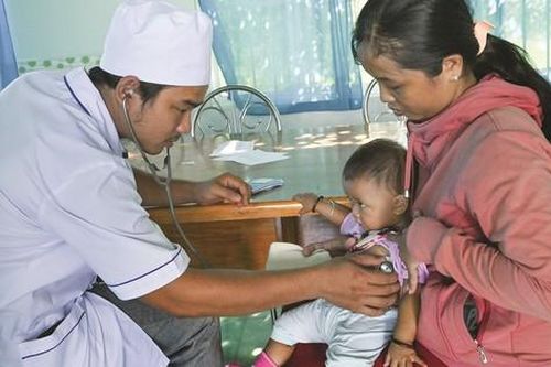 5 nhiệm vụ trọng tâm để tăng cường chăm sóc sức khỏe bà mẹ và trẻ em năm 2025