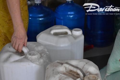 Hóa chất Acetonitrile trong rượu nguy hiểm ra sao?