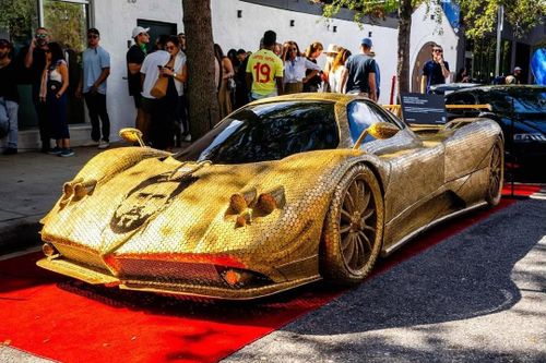 'Siêu xe' Pagani Zonda Capybara được làm từ hơn 100.000 đồng xu