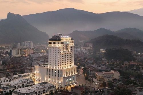Khách sạn Four Points by Sheraton Hà Giang chính thức khai trương