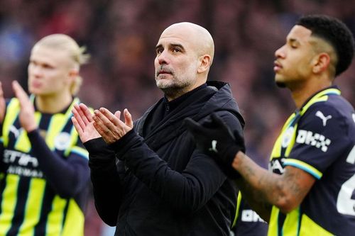 Man City khủng hoảng: Từ cú 'ăn ba' đến sự sụp đổ toàn diện