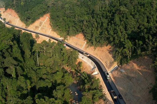 Động lực mới từ phát triển kết cấu hạ tầng giao thông