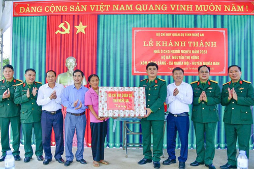 Ngời sáng văn hóa đạo đức Bộ đội Cụ Hồ
