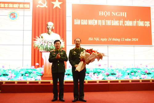 Hội nghị bàn giao nhiệm vụ Bí thư Đảng ủy, Chính ủy Tổng cục Công nghiệp Quốc phòng