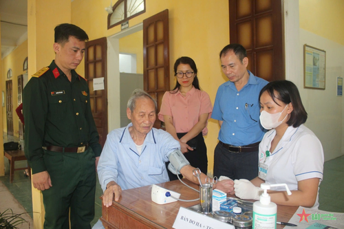 Ban CHQS huyện Tứ Kỳ: Thường xuyên rèn luyện, học tập và làm theo gương Bác Hồ