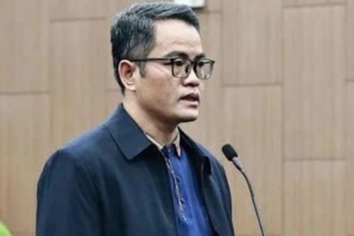 Cựu cán bộ công an thừa nhận sai phạm trong vụ 'chuyến bay giải cứu'