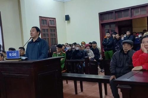 Khai quật tử thi mới biết người nhà tử vong do bị đánh