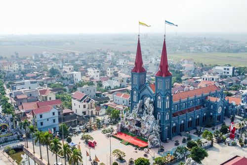 Xứ đạo Nam Định lộng lẫy chờ đón Giáng sinh 2024