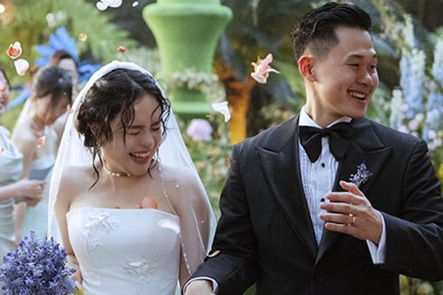 Thái Trinh hát tặng ông xã điển trai kém 6 tuổi, khoe khoảnh khắc lãng mạn